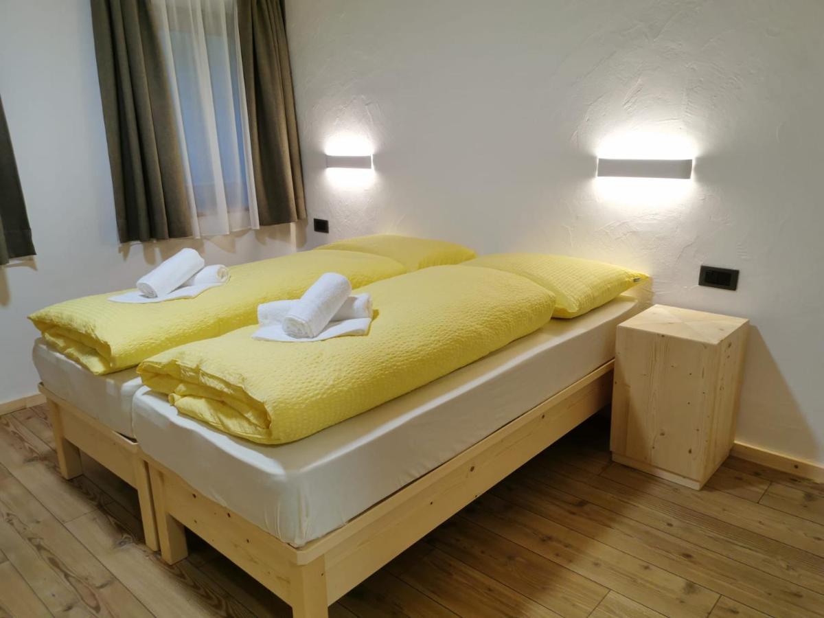App Col Di Lana - Agriturismo La Majon Da Col Colle Santa Lucia Kültér fotó
