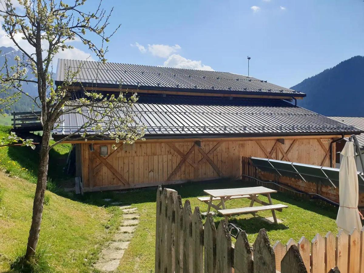 App Col Di Lana - Agriturismo La Majon Da Col Colle Santa Lucia Kültér fotó